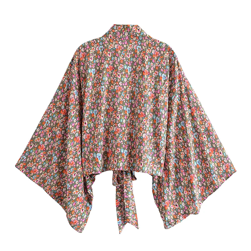 Boho Kimono Strandkleid – Blumendruck, leicht & feminin