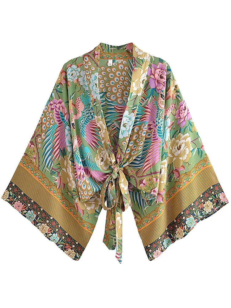 Boho Kimono Strandkleid – Blumendruck, leicht & feminin