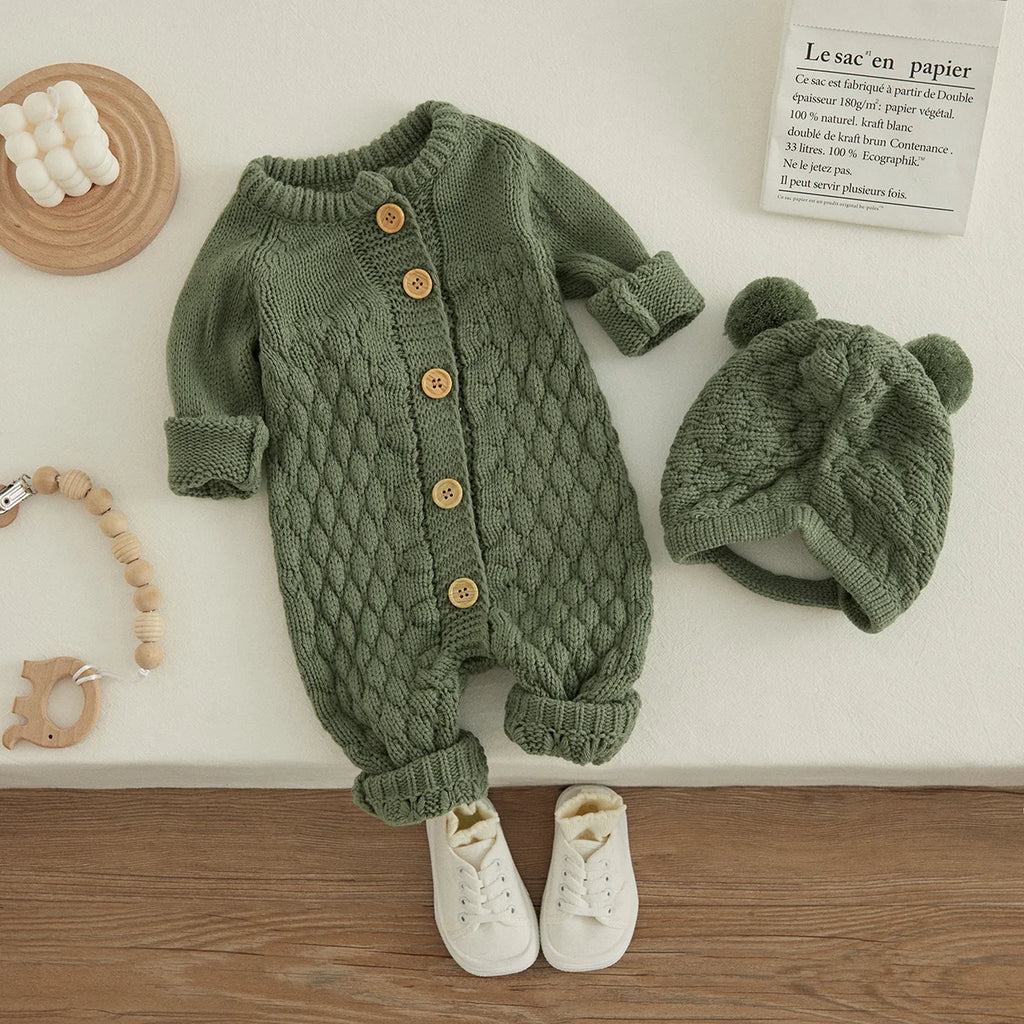 Baby-Winterjumpsuit 2er-Set – Strick, Langarm & Bärchen-Mütze
