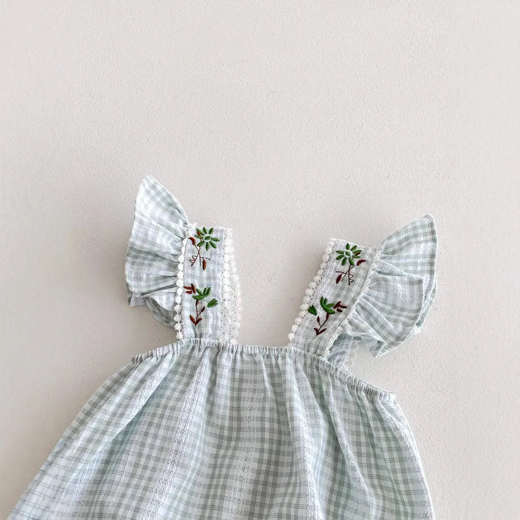 Baby-Kleid Mädchen – Sommer, Grüner Wald & Stickerei