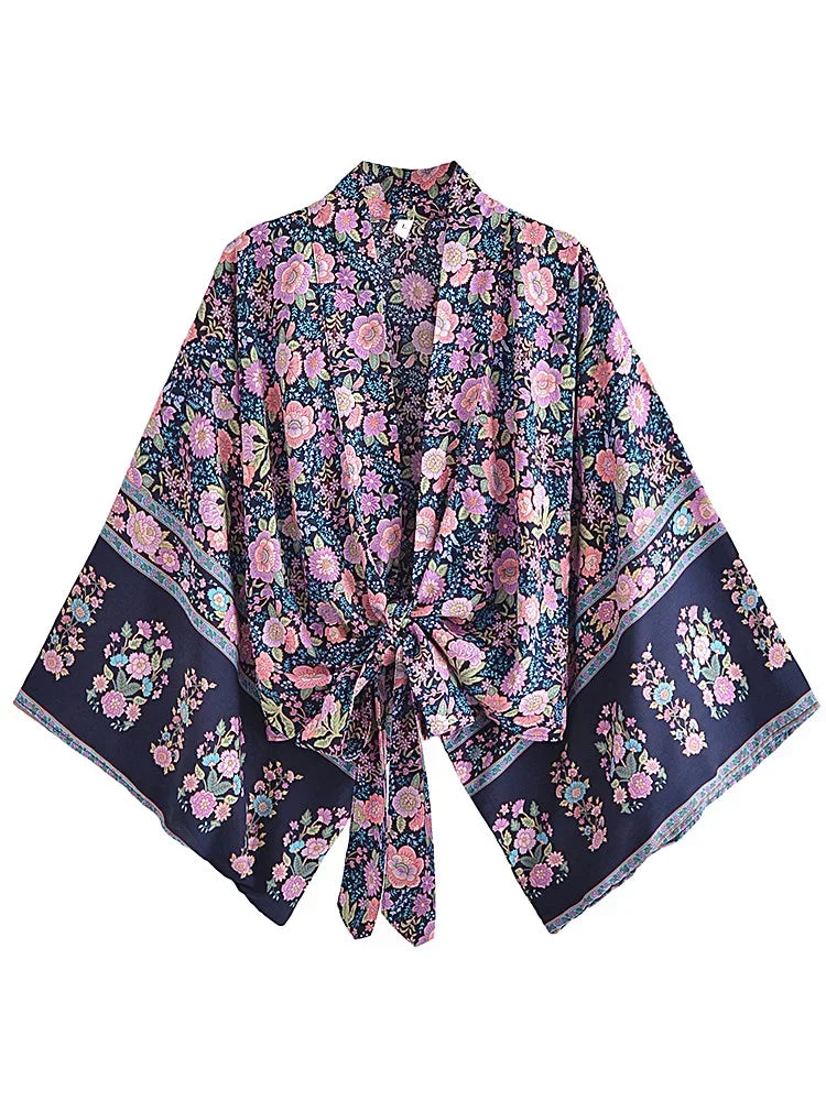 Boho Kimono Strandkleid – Blumendruck, leicht & feminin